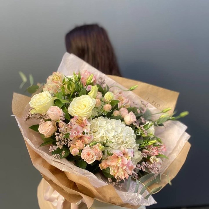 Дизайнерский букет №1 в Магнитогорске