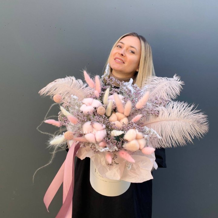 Авторский бокс с сухоцветами в Магнитогорске