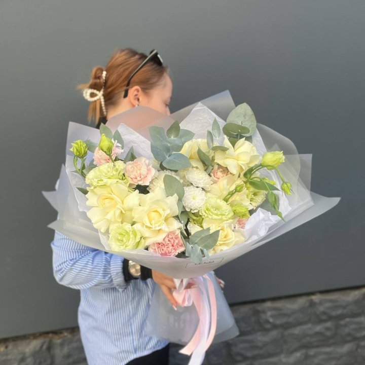  Букет  "Тонкая луна" в Магнитогорске