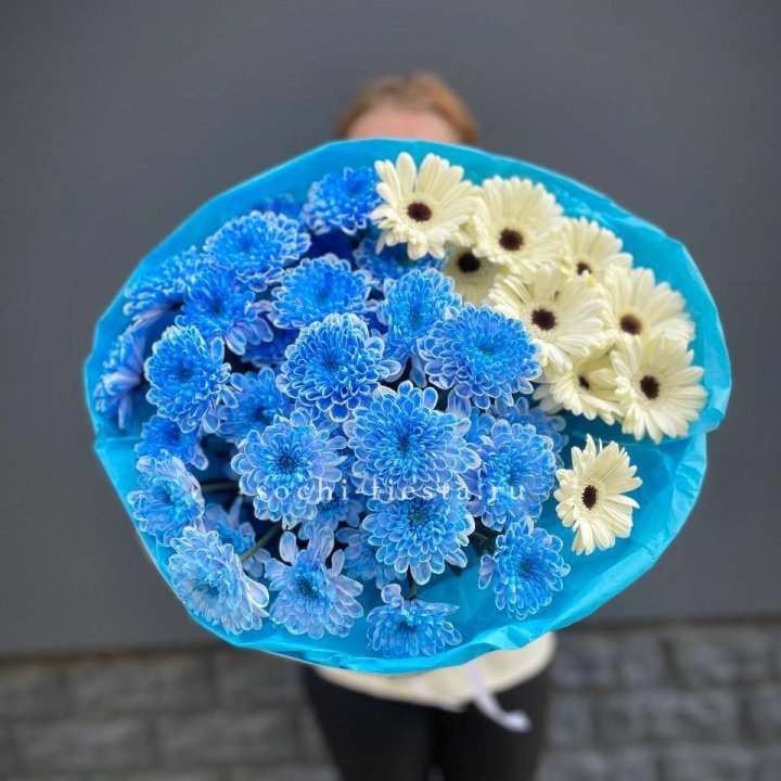 Букет хризантем и гербер в Магнитогорске