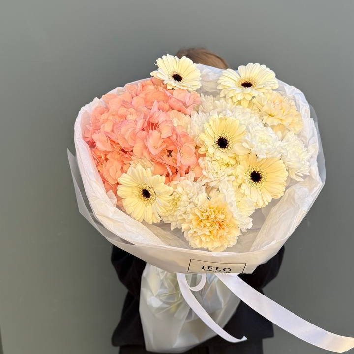 Букет "Томное молчание" в Магнитогорске