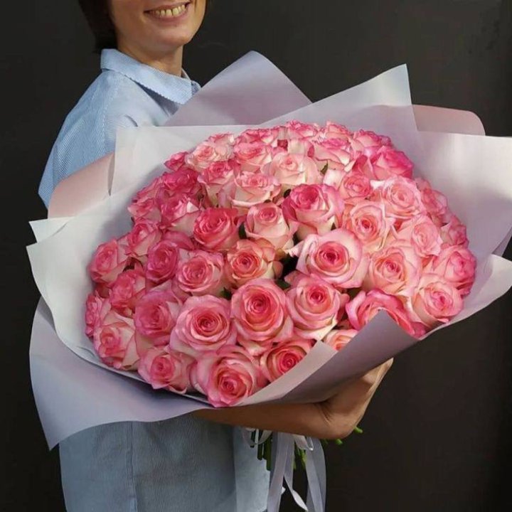 101 роза Джумилия в оформлении  в Магнитогорске