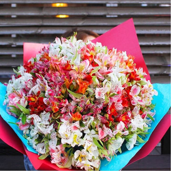 101 альстромерия в Магнитогорске