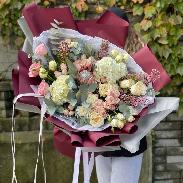 Авторский букет с протеей №1 в Магнитогорске