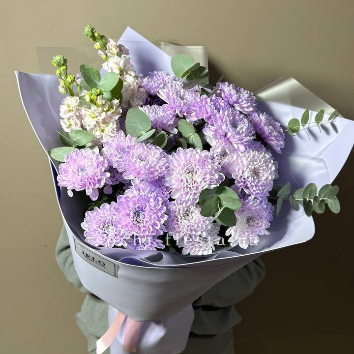 Дуо хризантема и маттиола в Магнитогорске