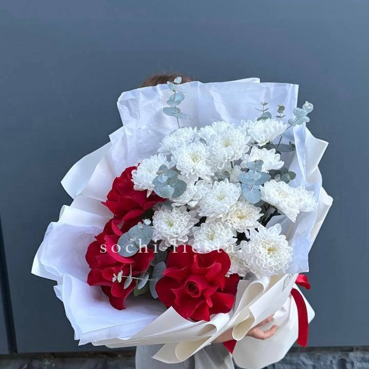 Дуо розы и хризантемы в Магнитогорске