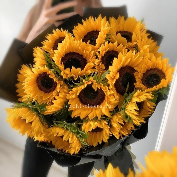 Букет подсолнухов "Гига" в Магнитогорске