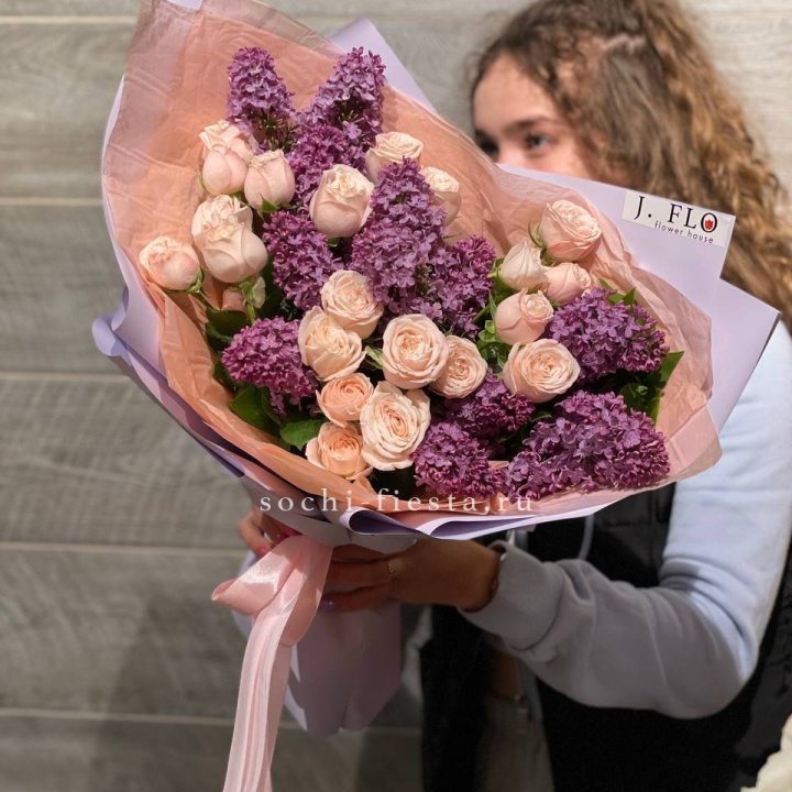Букет "Лиловая весна" в Магнитогорске