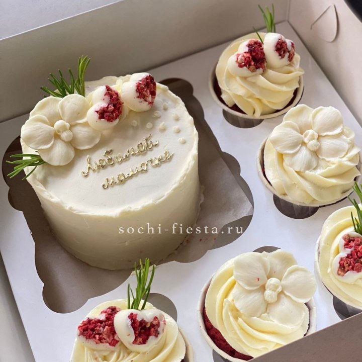 Капкейки и бенто-торт "Мамочке" в Магнитогорске