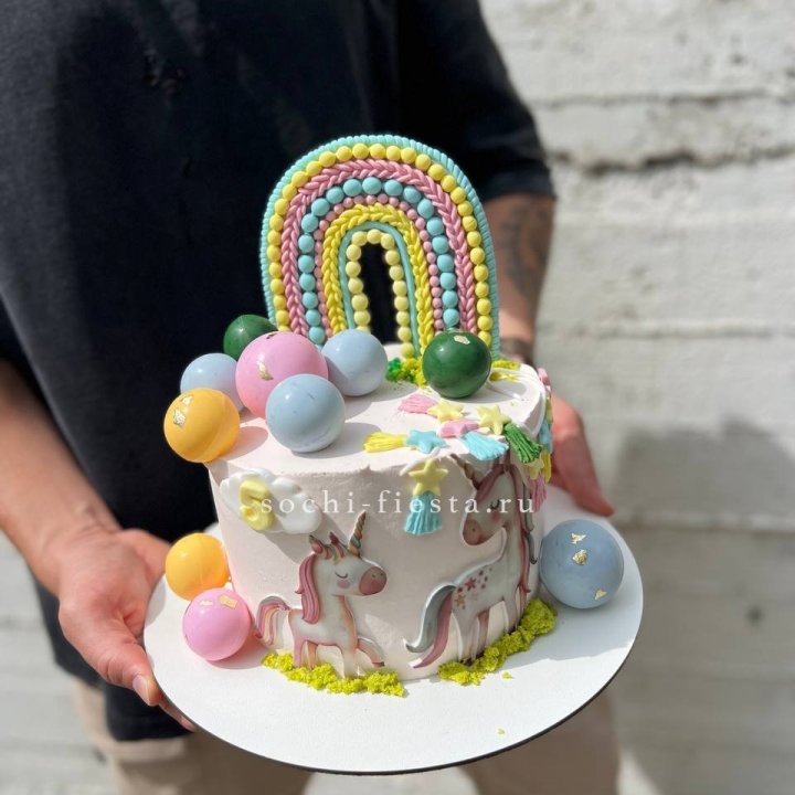 Торт "Радуга с единорогом" в Магнитогорске