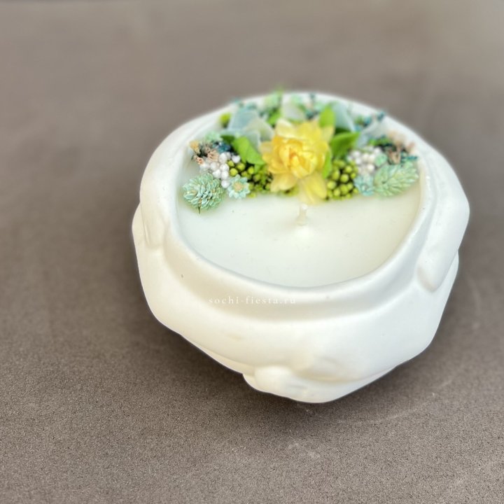 Свеча ароматическая в гипсе Руки в Магнитогорске