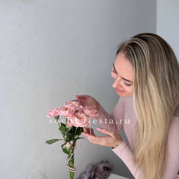 Цветочная подписка "Пакет маленький" в Магнитогорске