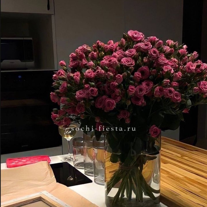 Цветочная подписка "Пакет большой" в Магнитогорске