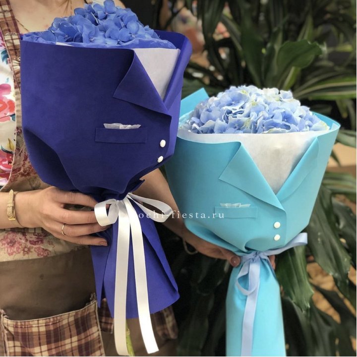 Букет с гортензией с пиджаком в Магнитогорске