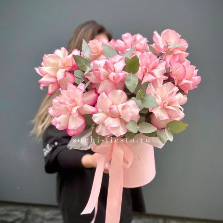 11 Фрунцузских роз "Венди" в Магнитогорске