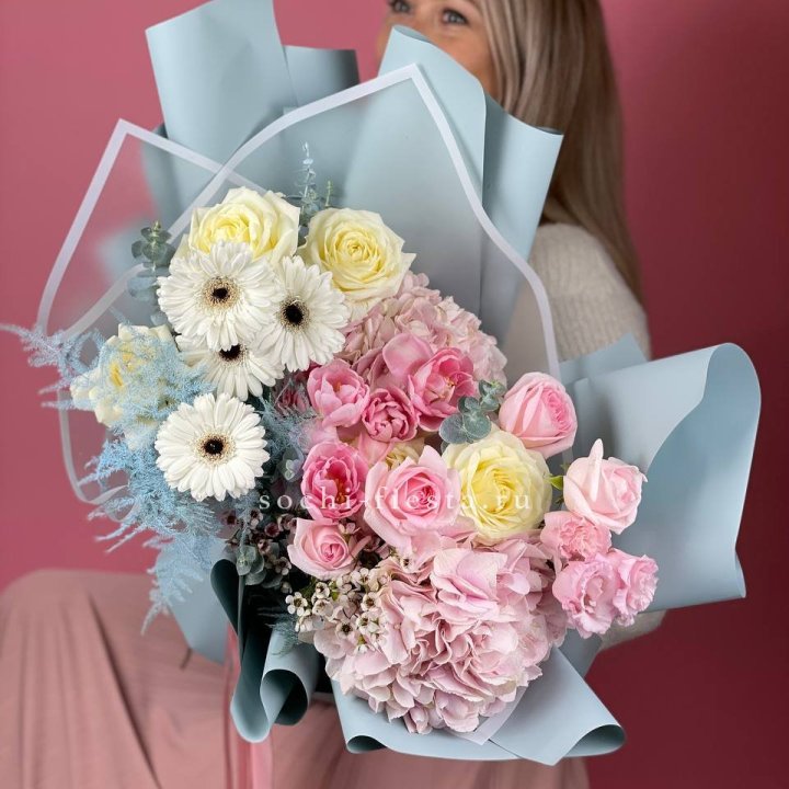 Дизайнерский букет "Адель" в Магнитогорске