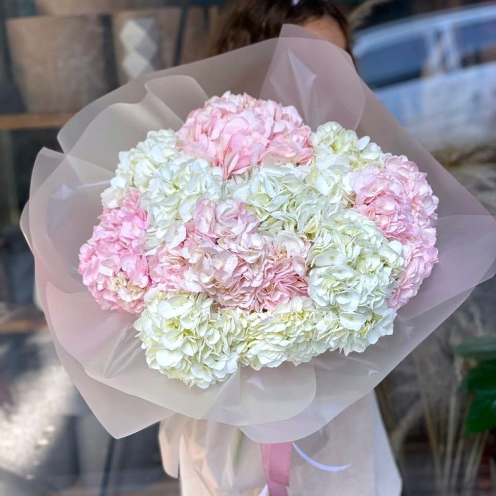 Букет гортензий № 3 в Магнитогорске