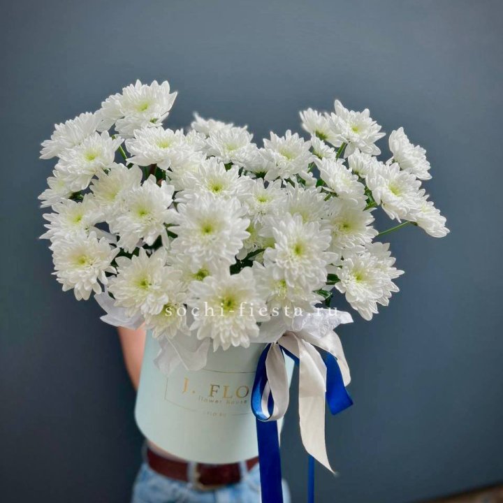 Коробка с хризантемами №3 в Магнитогорске