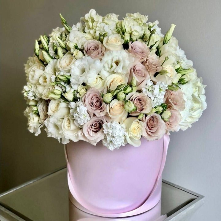 Цветочный бокс "Бриджит" в Магнитогорске