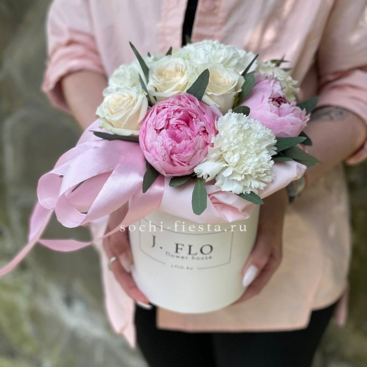 Цветочный бокс мини №2 в Магнитогорске