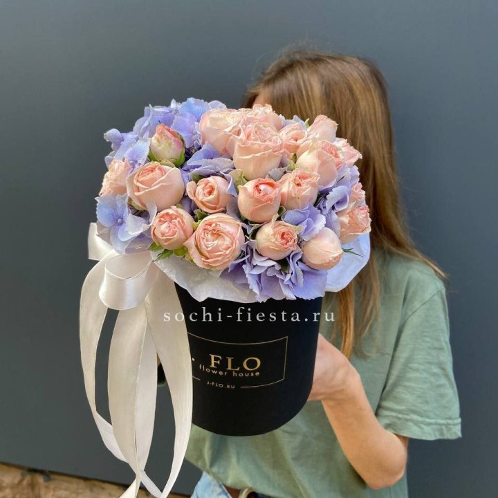 Бокс бомбастик и гортензия в Магнитогорске