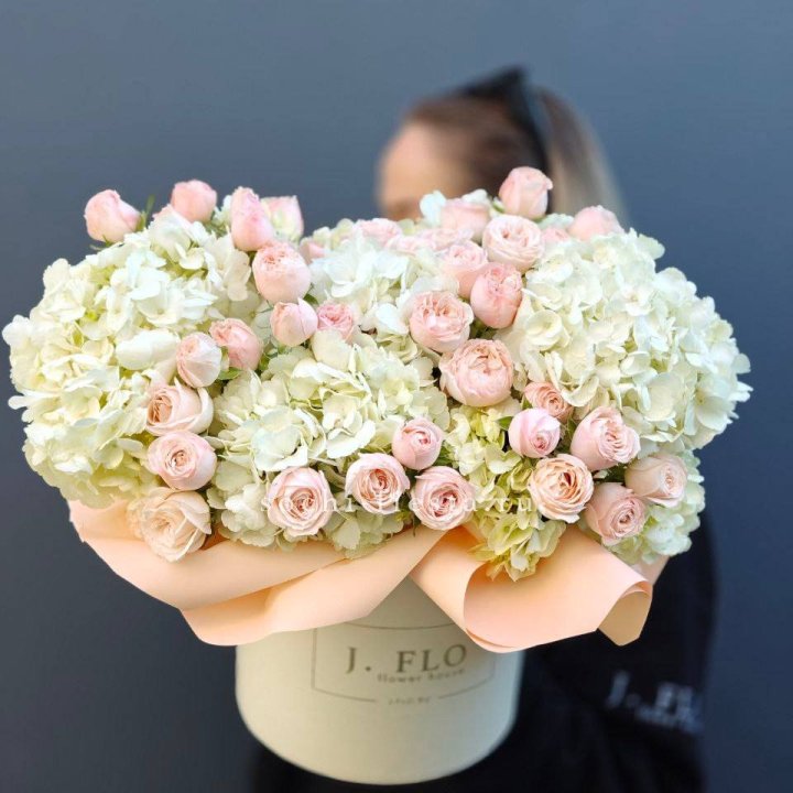 Дизайнерский бокс "Изабелла" в Магнитогорске