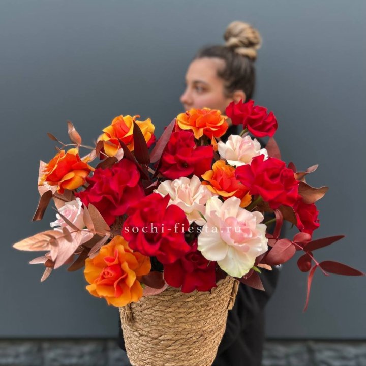 Авторский бокс "Роксана" в джутовом кашпо в Магнитогорске