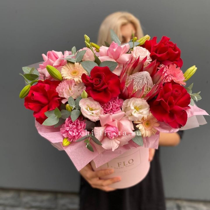 Коробка "Краски солнца" в Магнитогорске