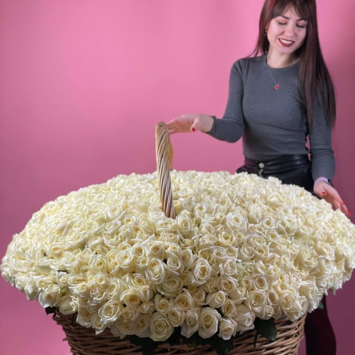 1001 белая роза в Магнитогорске