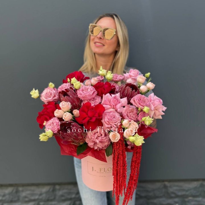 Дизайнерский цилиндр "Криотель" в Магнитогорске