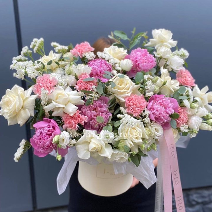 Дизайнерский бокс "Амор этерна" в Магнитогорске