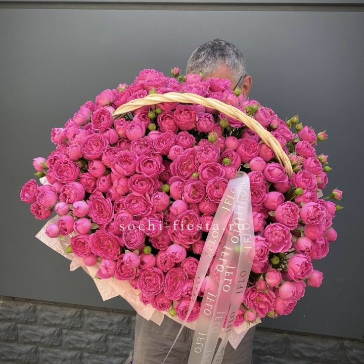 Корзина роз Мисти Баблс 151 в Магнитогорске