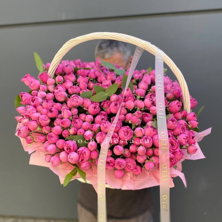 Корзина роз Мисти Баблс 101 в Магнитогорске