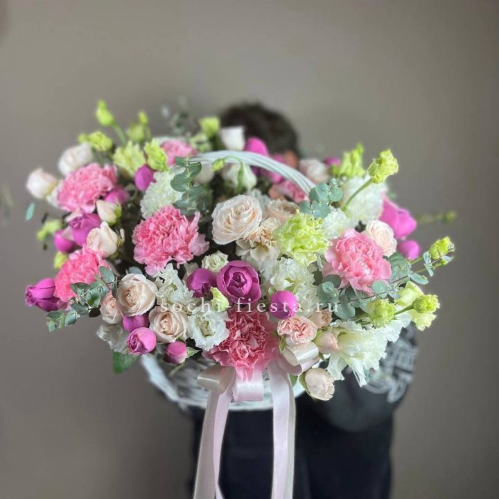 Корзина "Яркая" в Магнитогорске