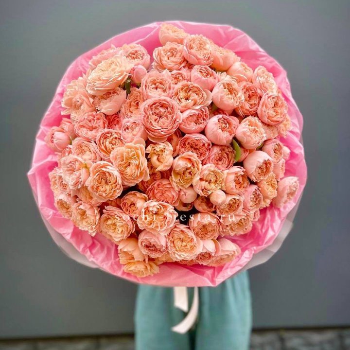 Букет кустовых пионовидных роз Джульетта "Принцесса" в Магнитогорске