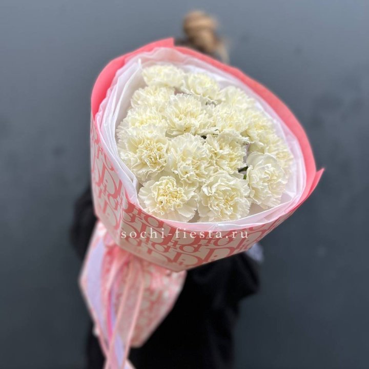 Белые диантусы №2 в Магнитогорске