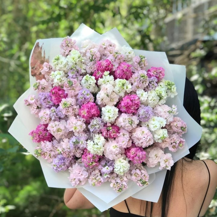 Букет ароматной маттиоллы №3 в Магнитогорске