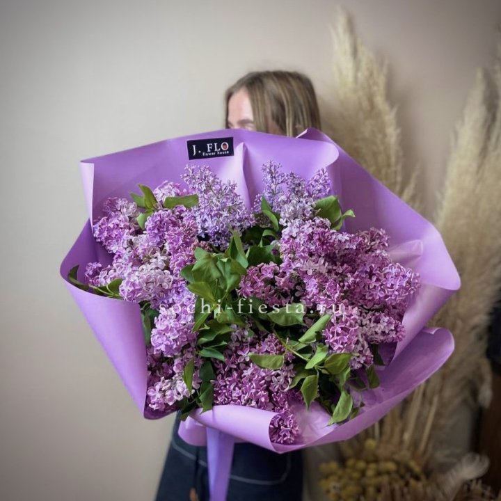 Букет сирени №5 в Магнитогорске