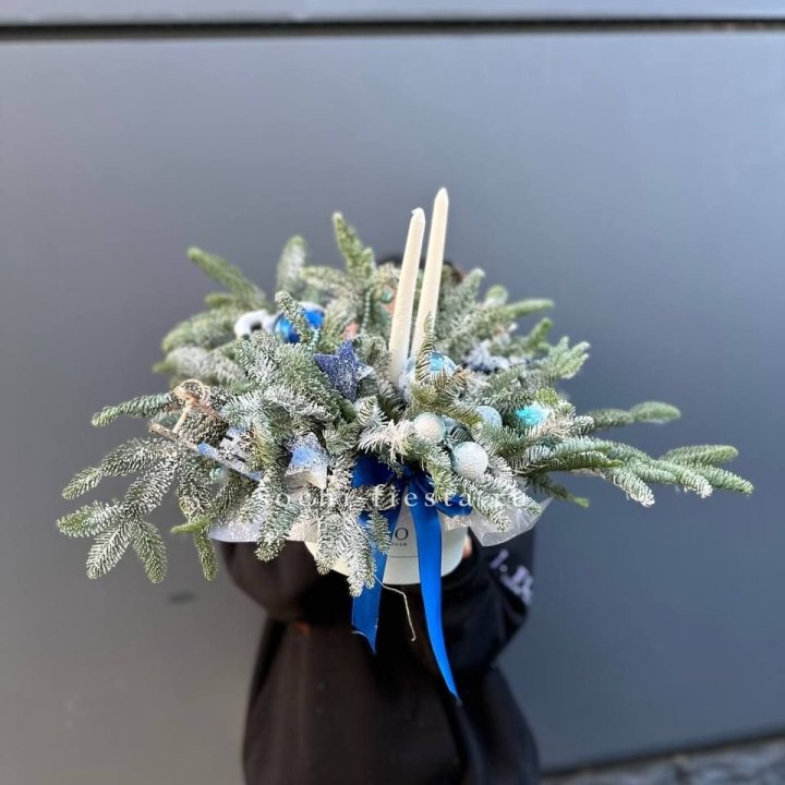 Новогодняя композиция в коробке  в Магнитогорске