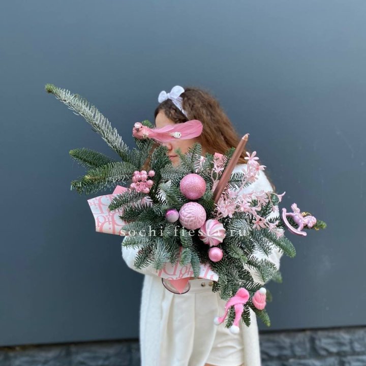 Композиция бокал розовый в Магнитогорске