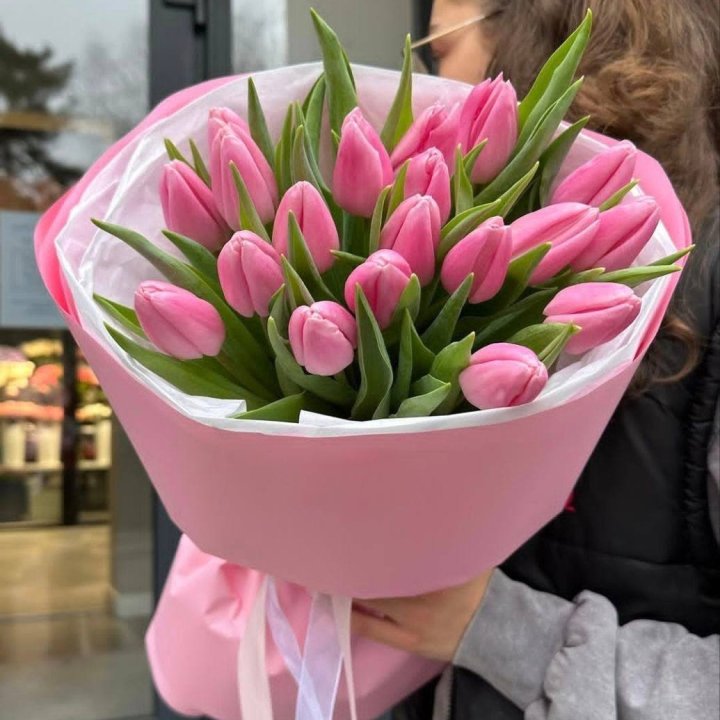  19 розовых тюльпанов в Магнитогорске