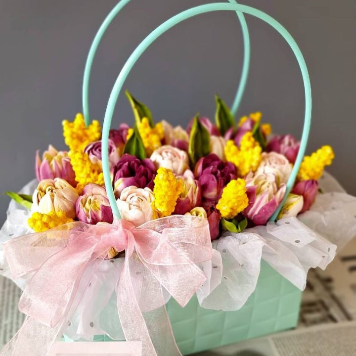 Тюльпаны в сумочке из зефира в Магнитогорске
