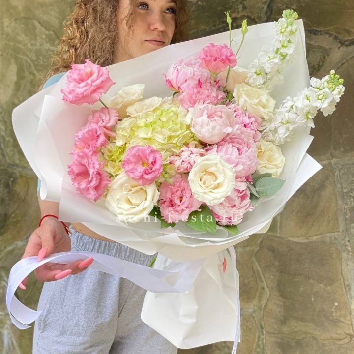 Букет с пионами №3 в Магнитогорске