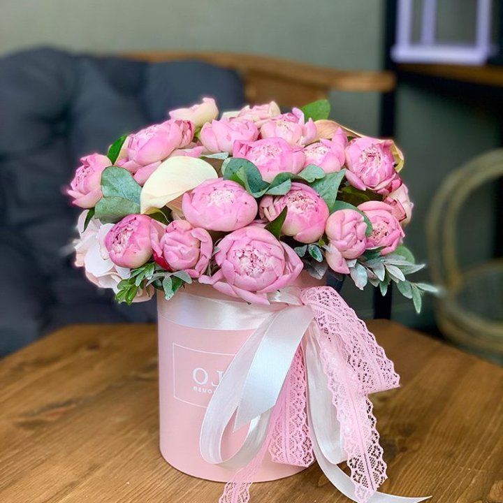 Композиция с пионами №1 в Магнитогорске