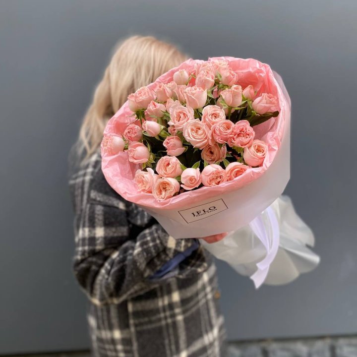 11 роз бомбастик в Магнитогорске