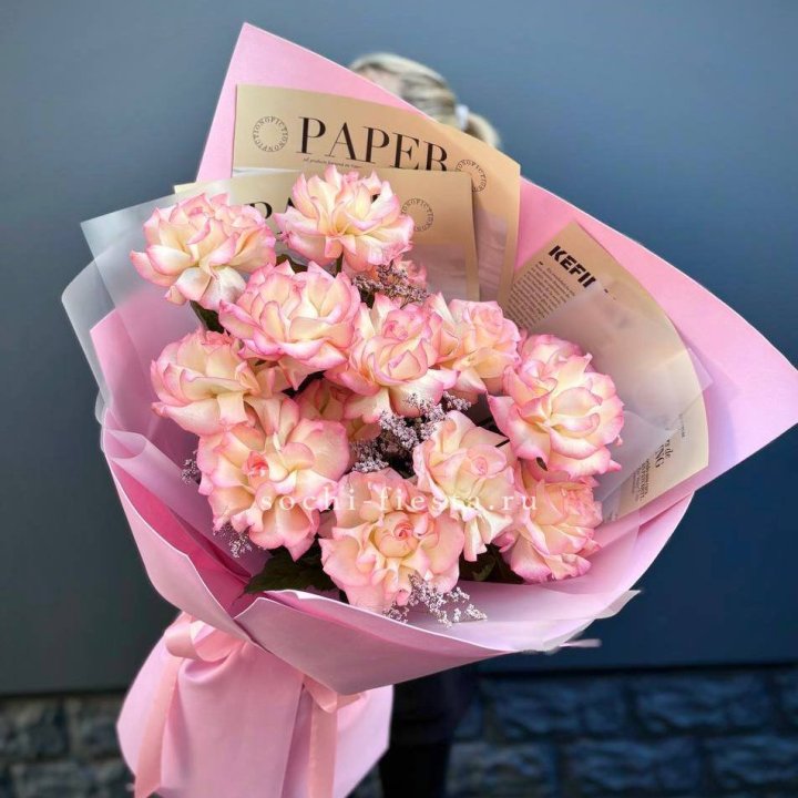 15 французских роз "Джумилия" в Магнитогорске