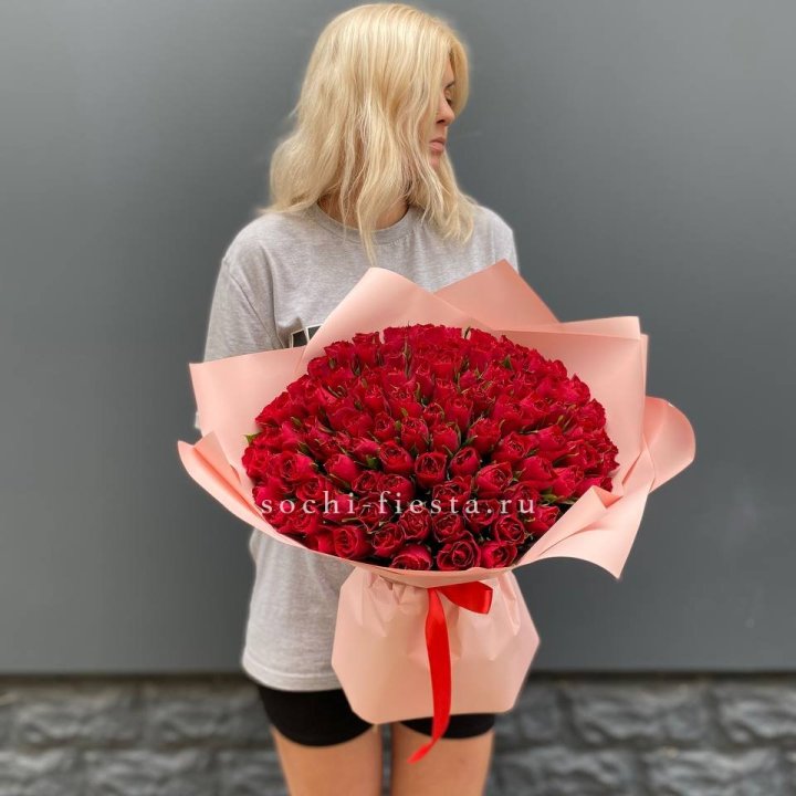 101  красная кенийская роза  в Магнитогорске