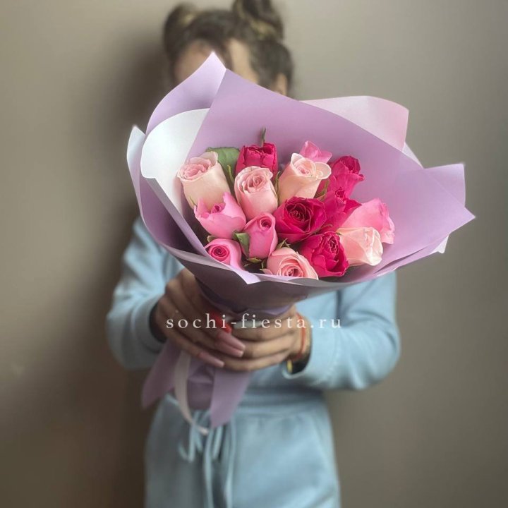 Букет из 15 роз Микс (Кения) в Магнитогорске