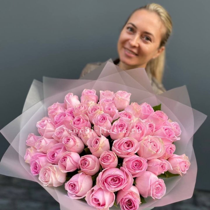 51 розовая роза в Магнитогорске