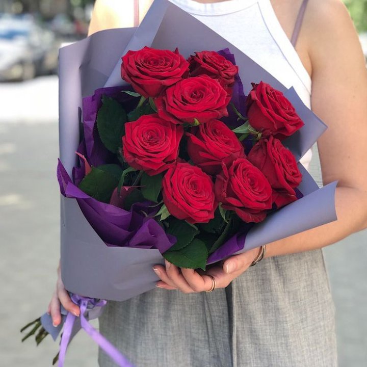 9  красных роз №1 в Магнитогорске